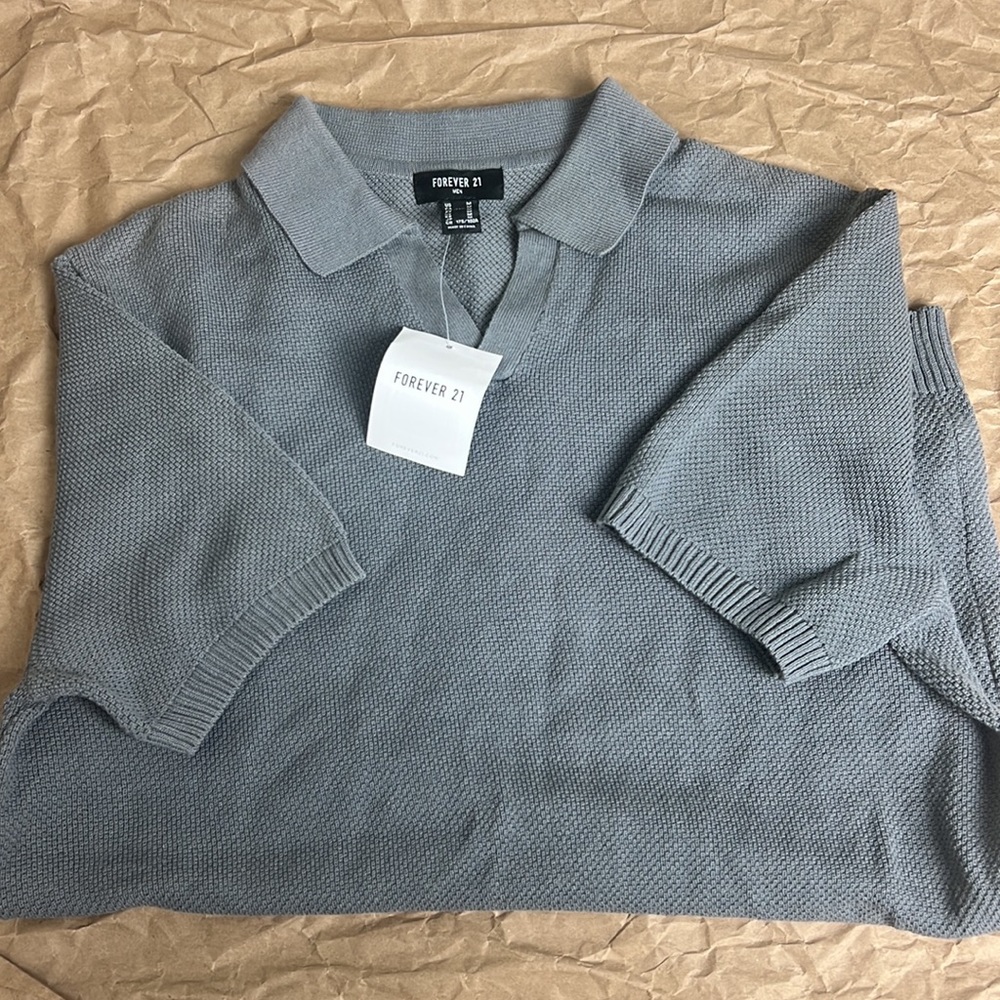Forever 21 knit polo grey new with tag Sz medium